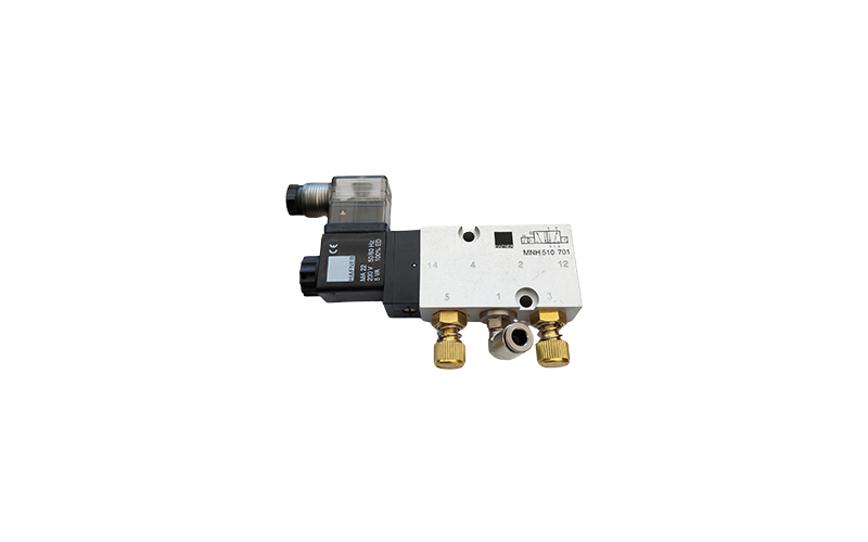 NAMUR Tip 3/2 - 5/2 Tek Bobinli Solenoid Valfler (Yön Denetim Valfleri) 3 HAFNER MNH510701 Valf Set